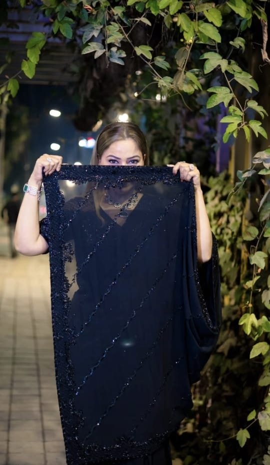 Hena Mohi Portrait